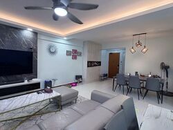 Blk 213A Punggol Waves (Punggol), HDB 5 Rooms #551424621